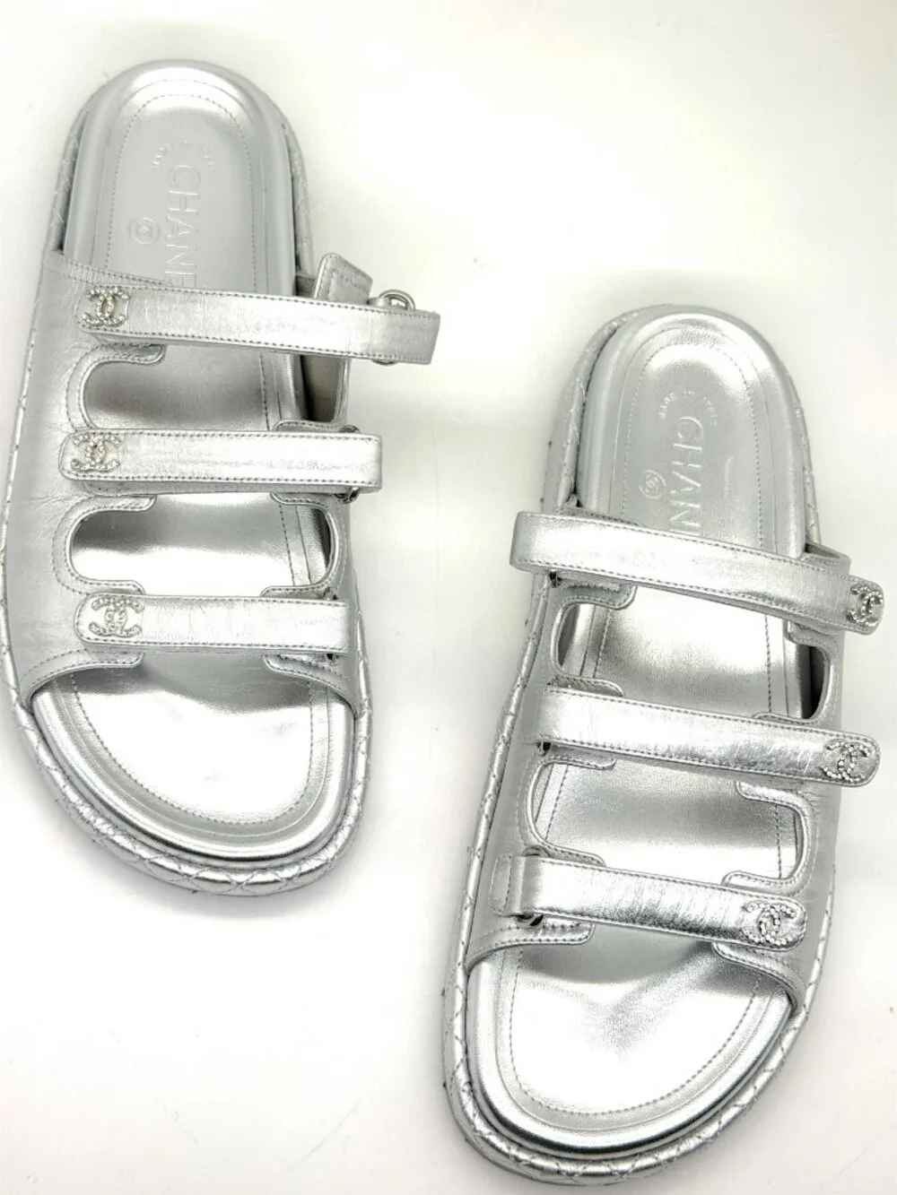 CHANEL 25C Laminated Leather Crystal CC Platform Flat Mules Slide Dad Sandals